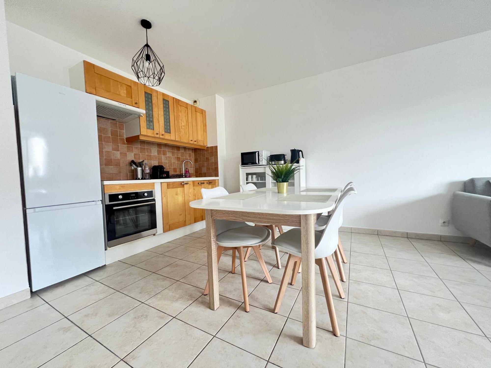 Appartement Coquelicot 25Km Paris Et Disney Pontault-Combault Esterno foto